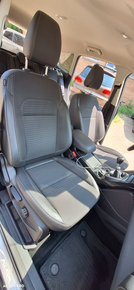 Ford Kuga 1.5 EcoBoost 2WD Titanium - 28