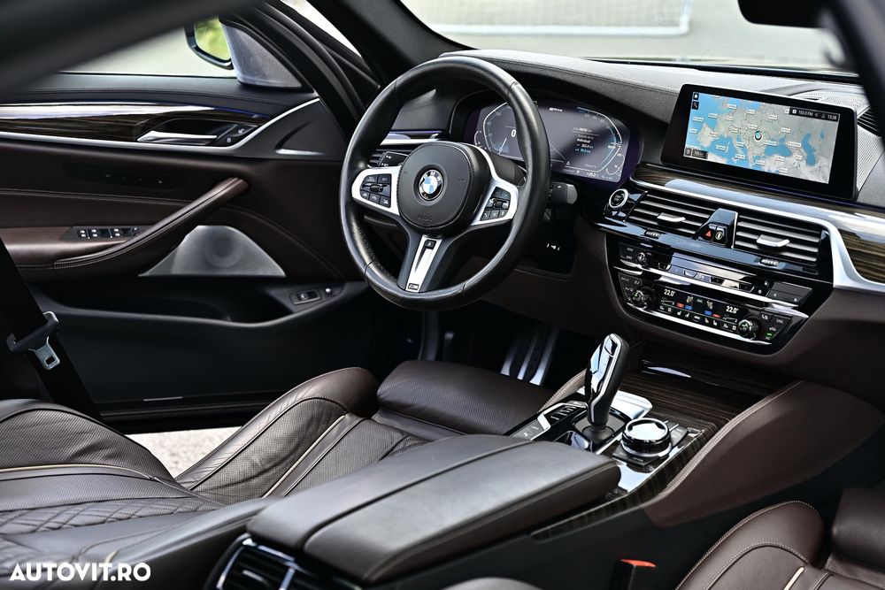BMW Seria 5 530e xDrive AT PHEV - 25