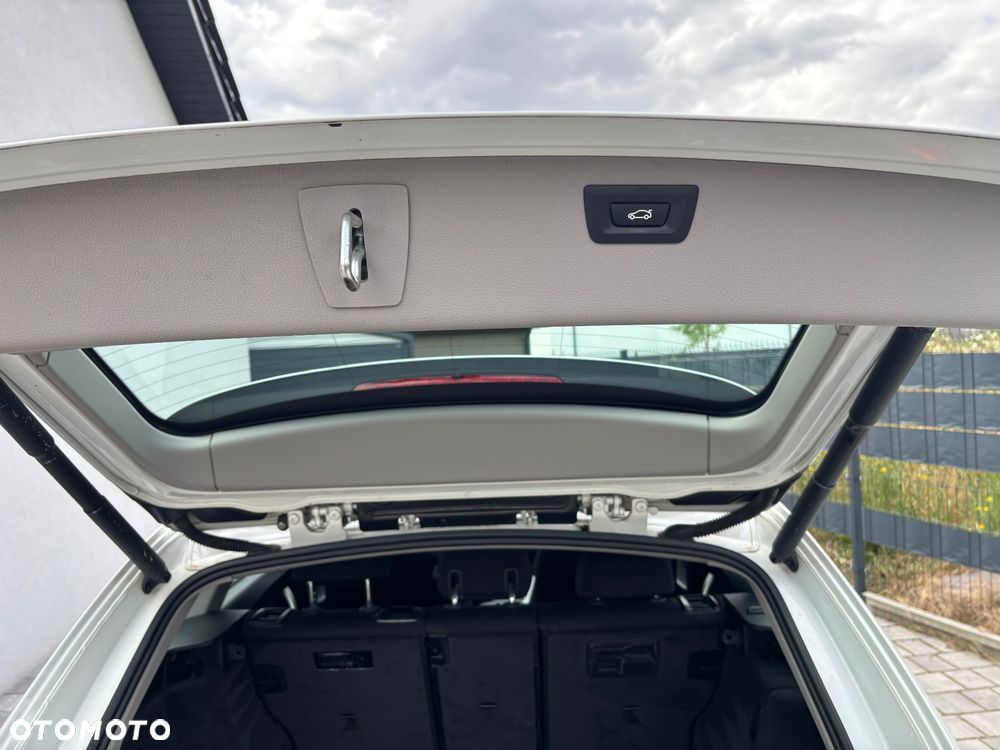 BMW Seria 3 316d - 25