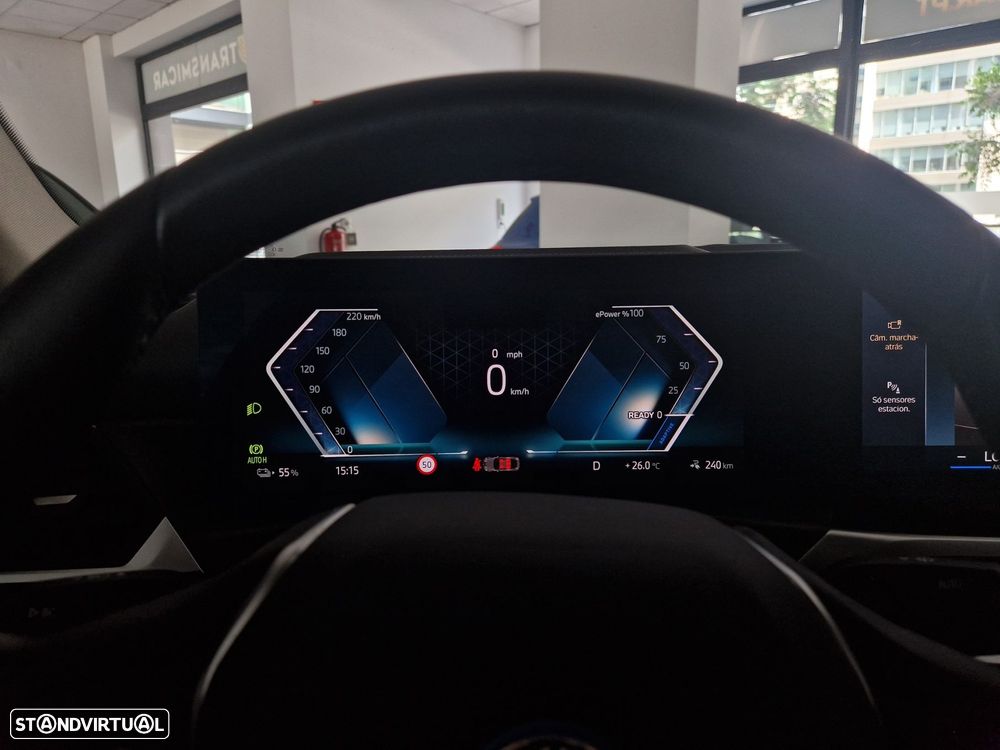 BMW i4 eDrive40 - 10