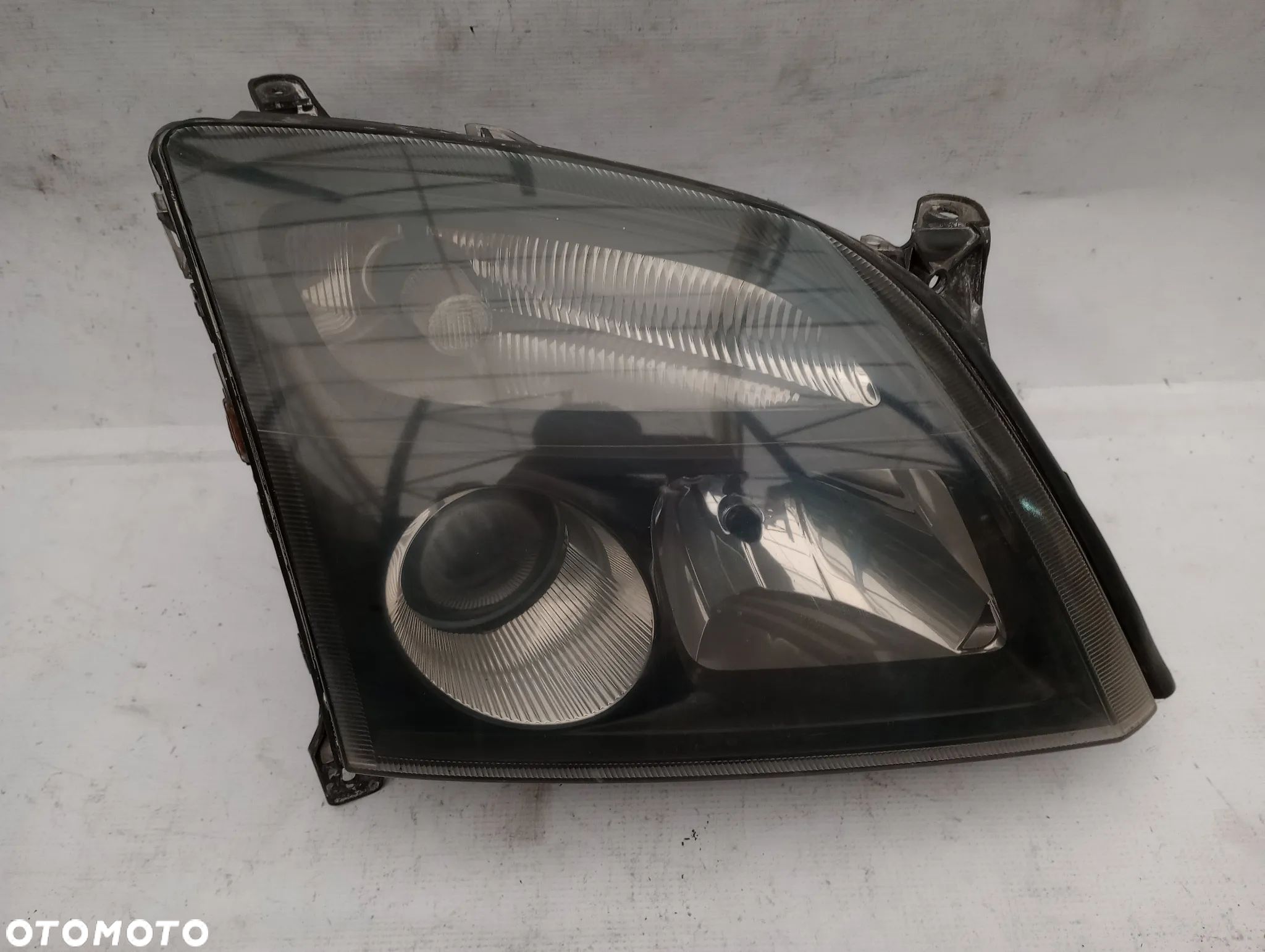 Lampa Prawy Przód Opel Signum Vectra C Xenon - 1