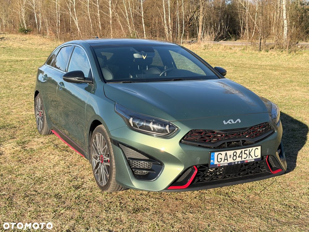 Kia ProCeed - 2