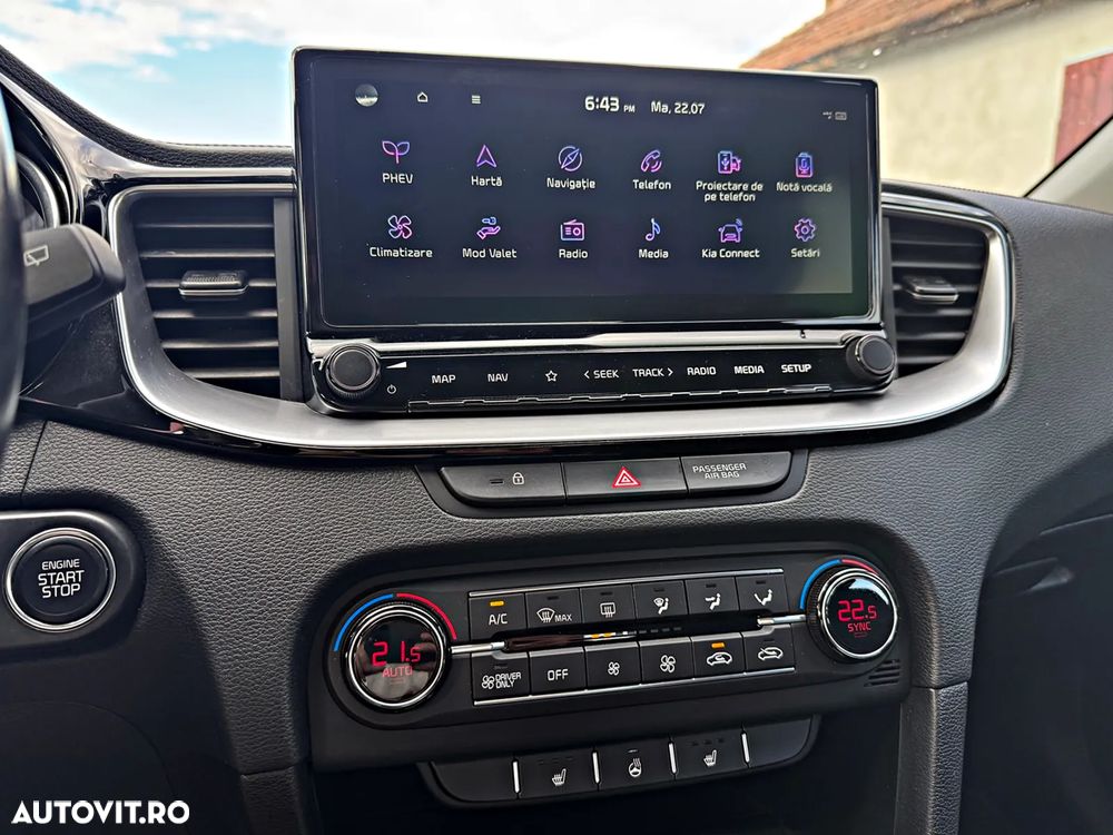 Kia Ceed - 35