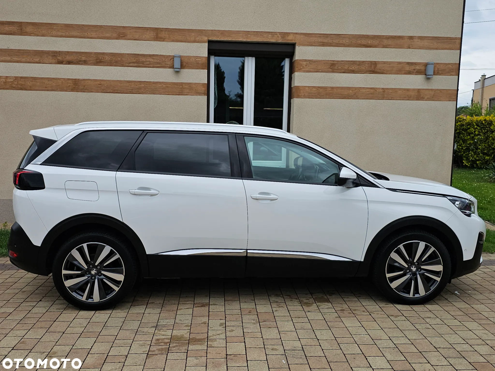 Peugeot 5008 BlueHDI 130 Allure Business-Paket - 13