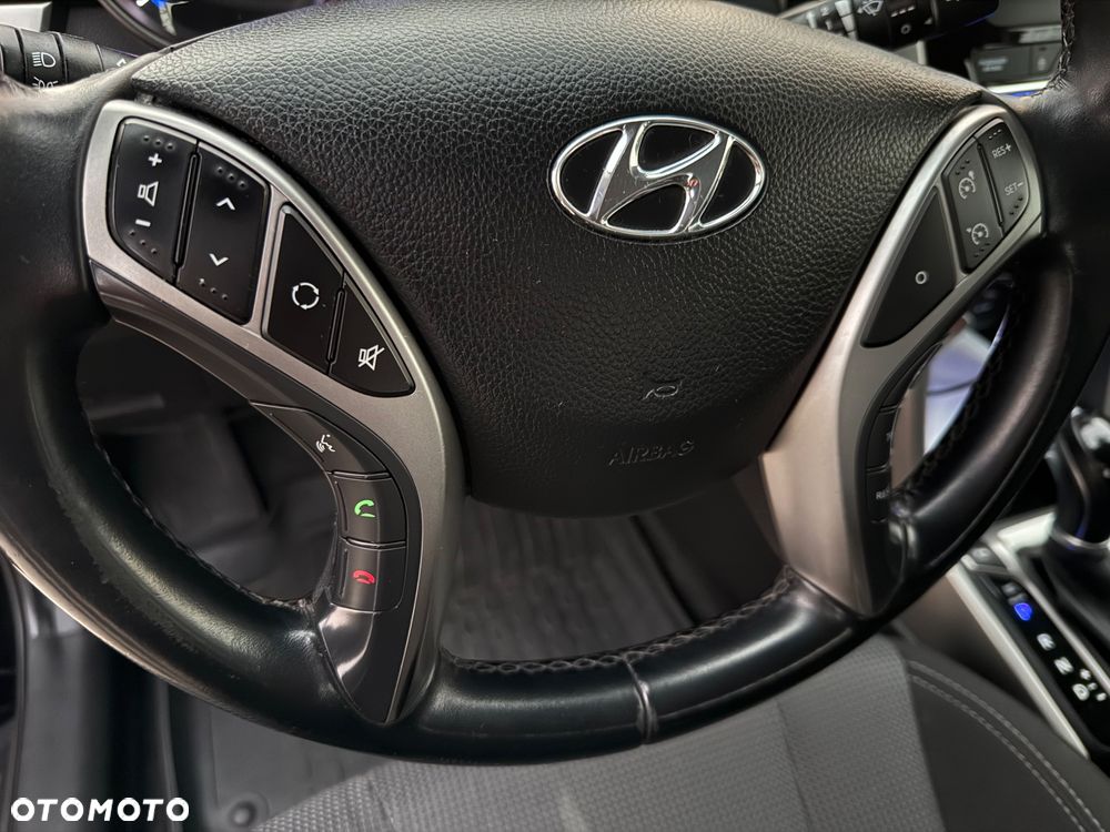 Hyundai i30 1.6 CRDi Comfort - 12