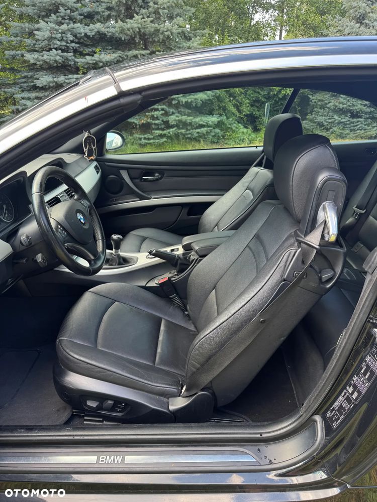 BMW Seria 3 320i Edition Exclusive - 13