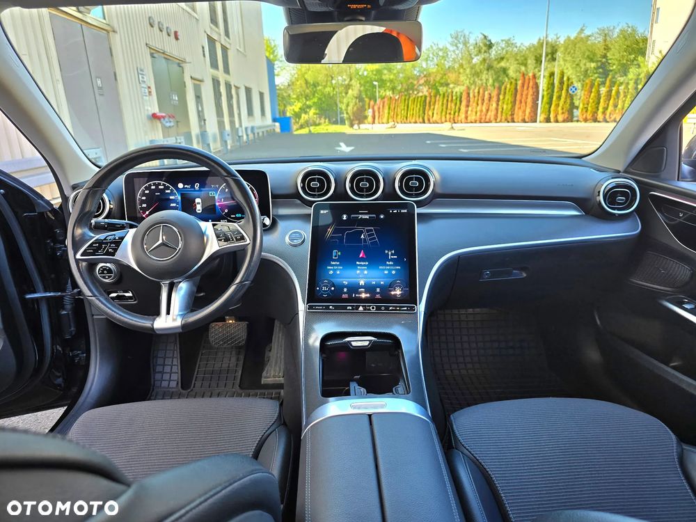 Mercedes-Benz Klasa C 220 d 9G-TRONIC - 24