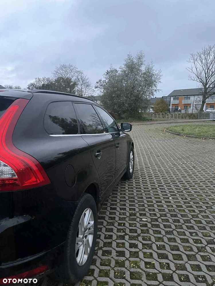 Volvo XC 60 D4 Drive-E R-Design Momentum - 6