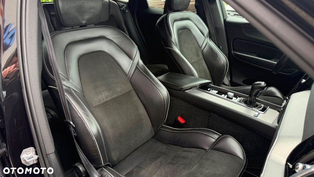 Volvo XC 60 - 18