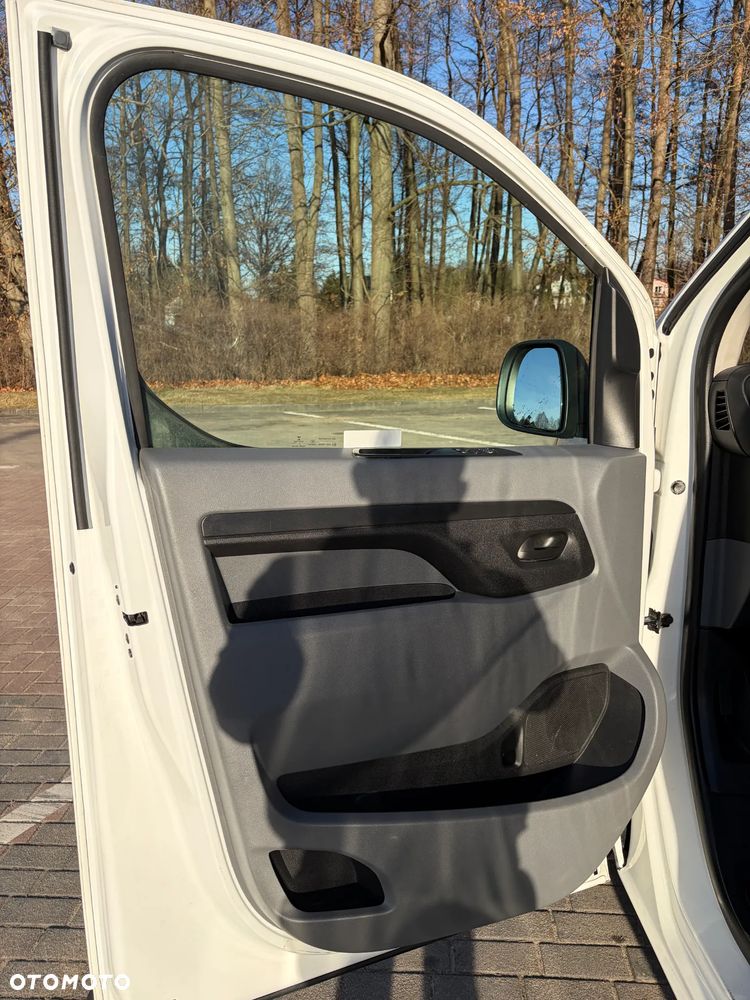 Toyota Proace - 10