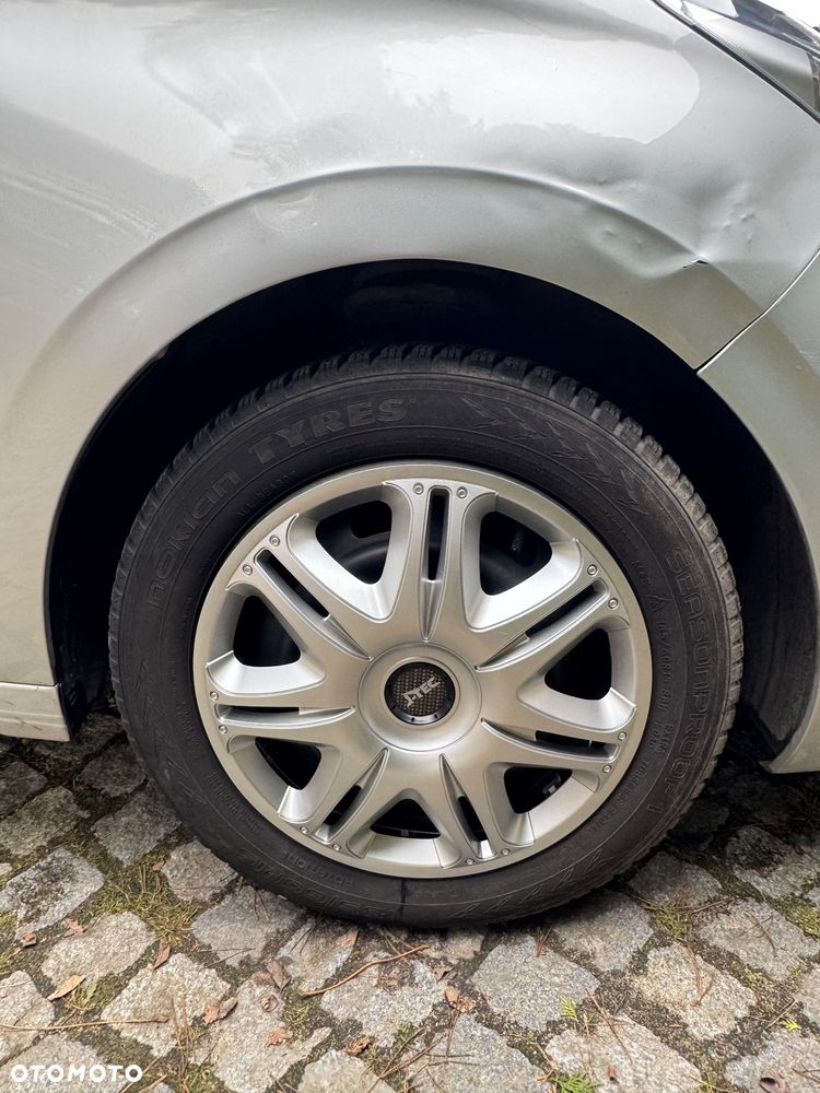 Peugeot 208 1.2 PureTech Access - 18