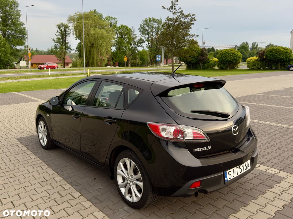 Mazda 3 1.6 Exclusive + - 14