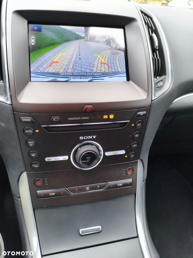 Ford S-Max - 9