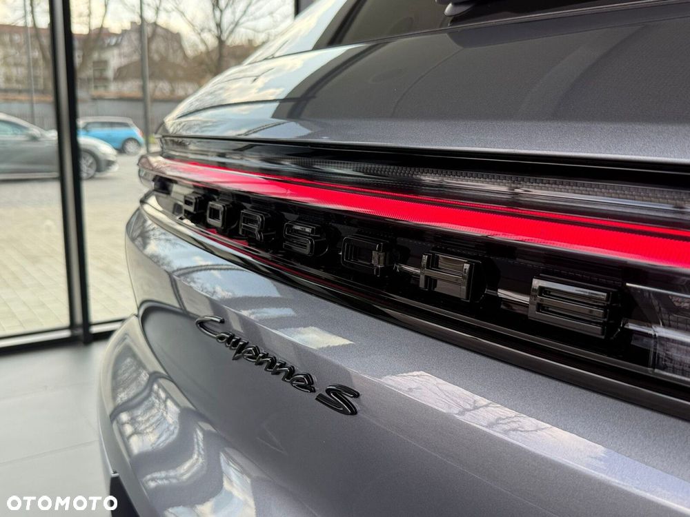 Porsche Cayenne - 11