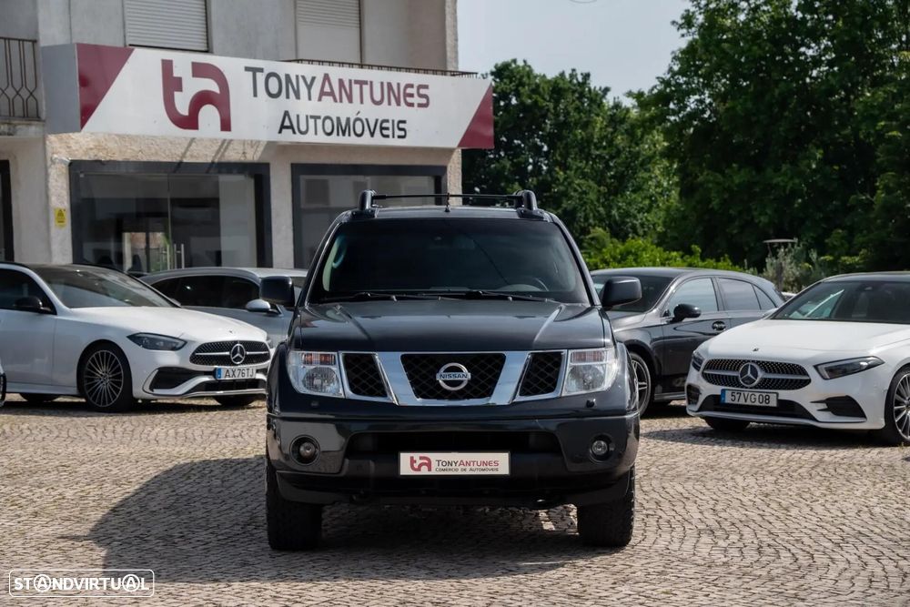 Nissan Navara 2.5 dCi CD Pilot Hi-Tech - 8