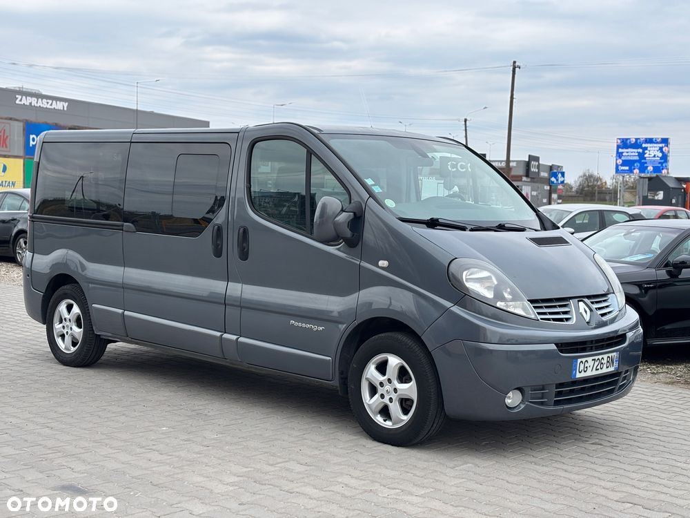 Opel Vivaro - 2