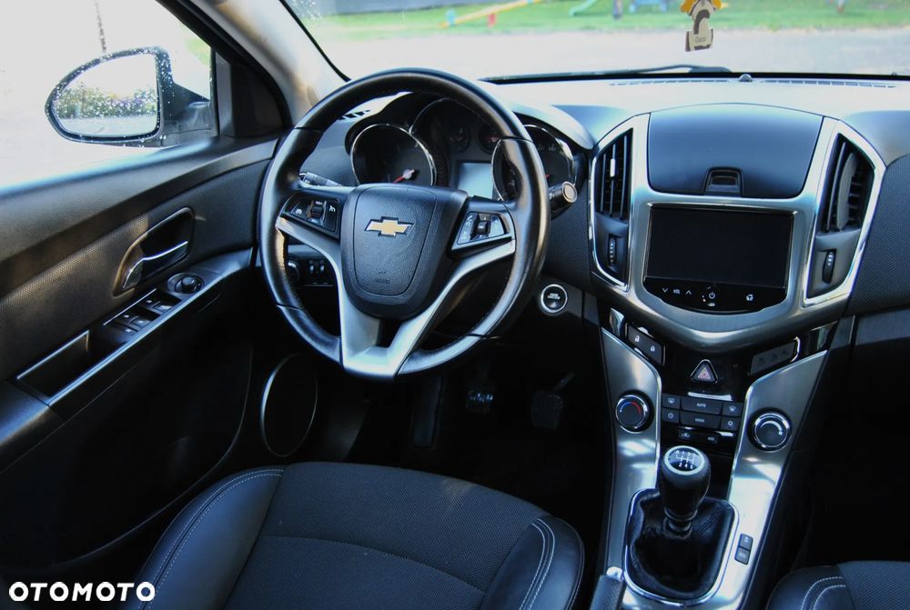 Chevrolet Cruze 1.7TD LT+ - 11