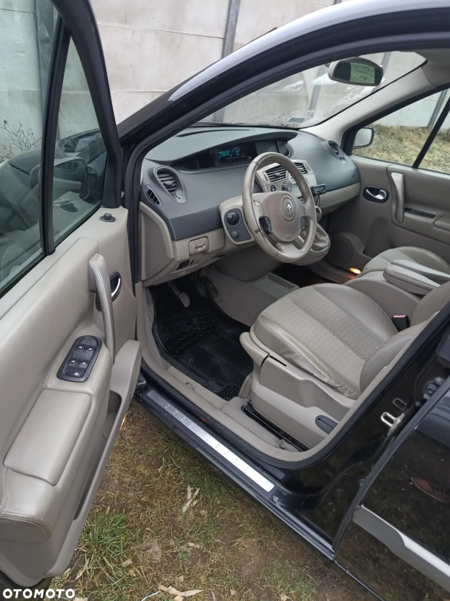 Renault Scenic - 8