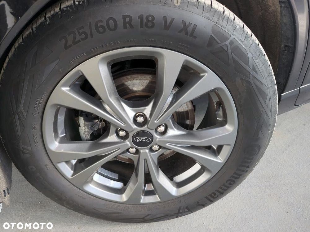 Ford Kuga 2.5 FHEV FWD ST-Line eCVT - 12