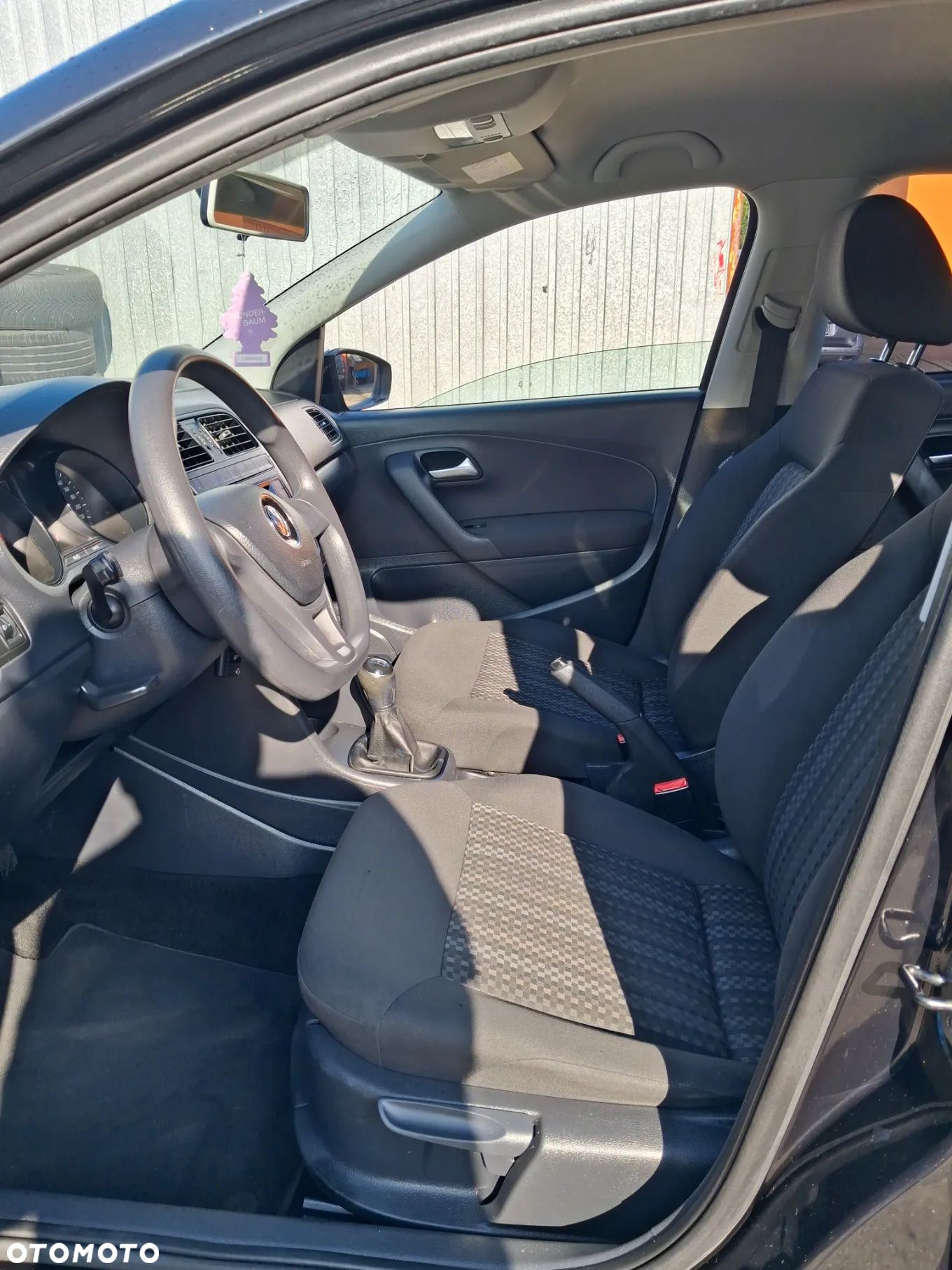 Volkswagen Polo - 13