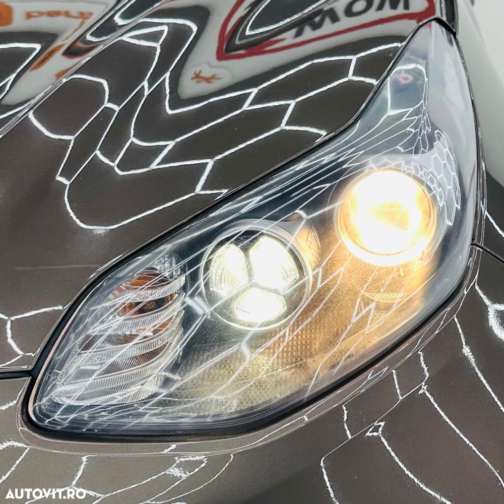 Kia Sportage 1.7 CRDI 2WD Dream-Team Edition - 11