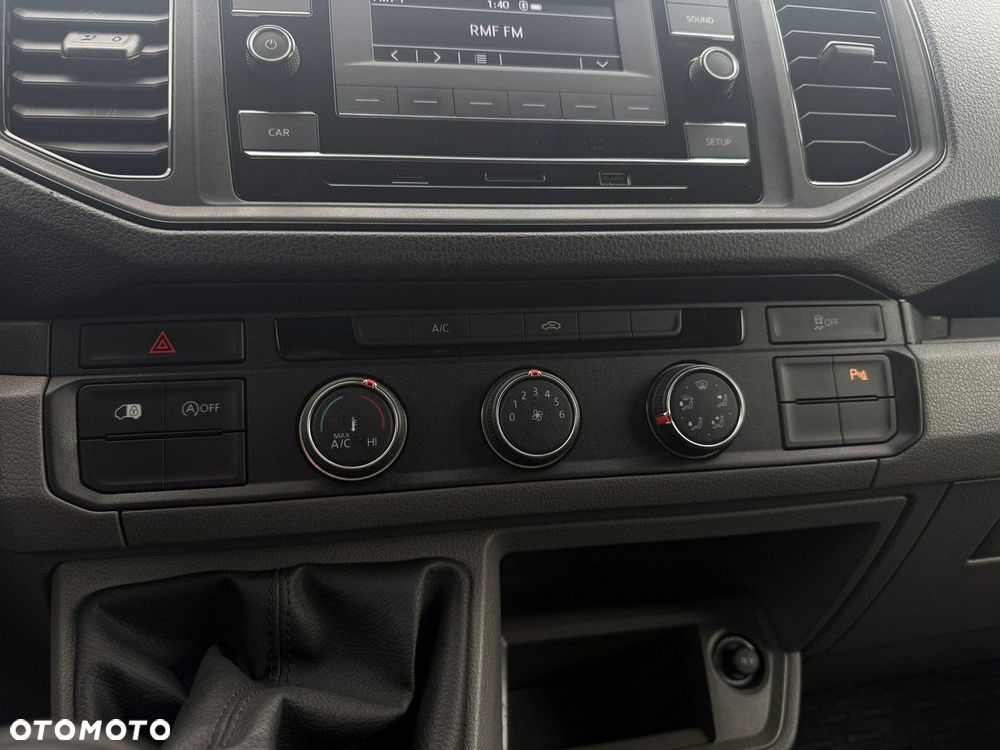 Volkswagen Crafter - 25