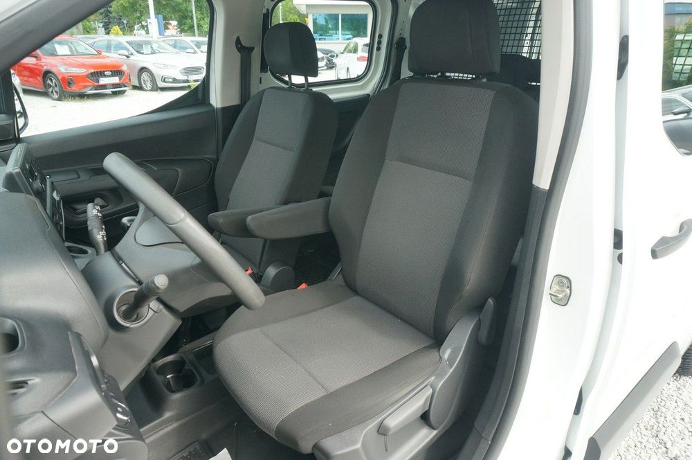Opel Combo - 21