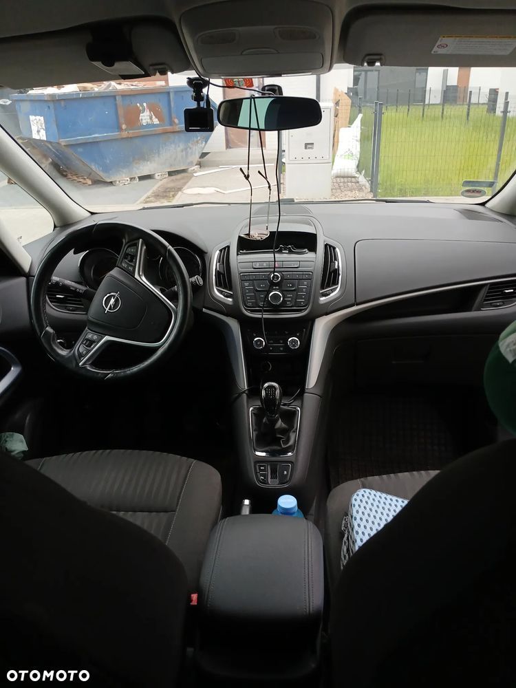 Opel Zafira Tourer 2.0 CDTI Active - 3