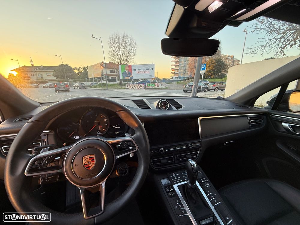 Porsche Macan Standard - 16