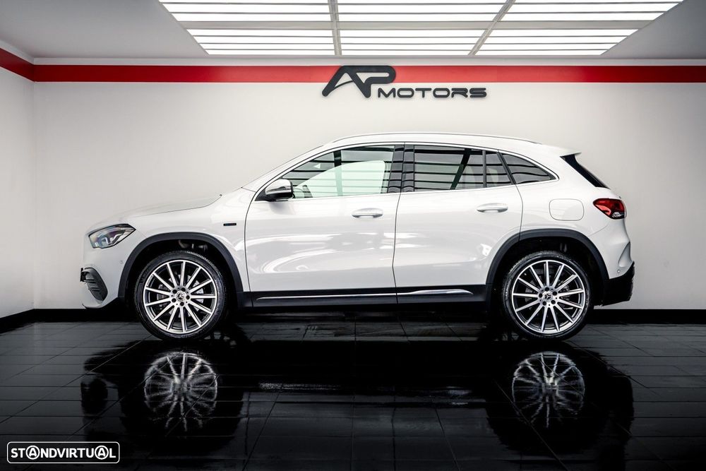 Mercedes-Benz GLA 250 e 8G-DCT AMG Line - 6