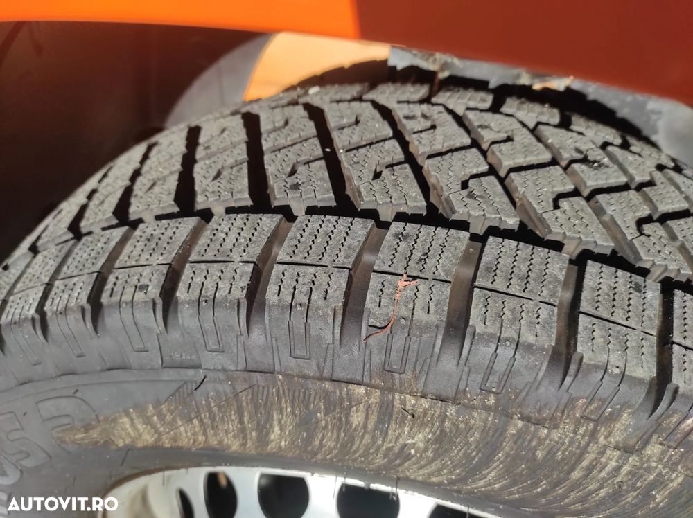 Volkswagen CRAFTER L4 - 9