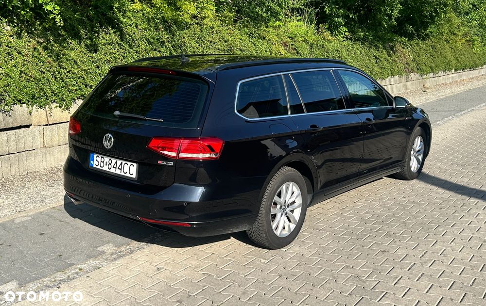 Volkswagen Passat Variant 2.0 TDI SCR 4Motion DSG Comfortline - 5