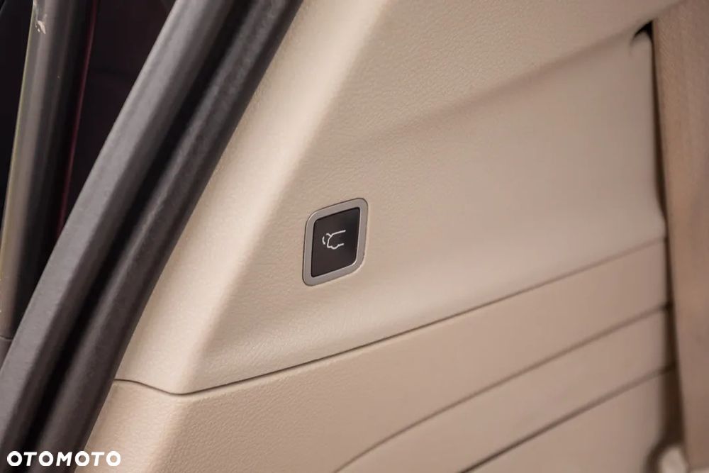 Chrysler Pacifica - 31