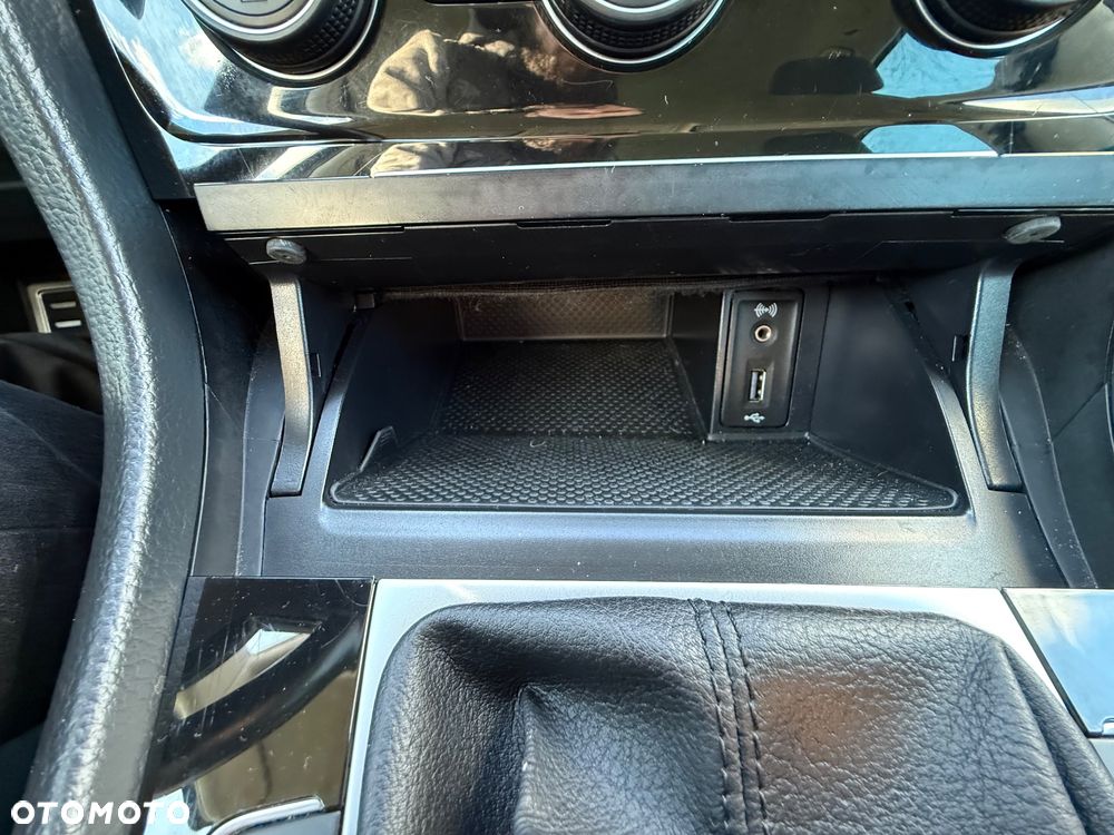 Volkswagen Golf - 35