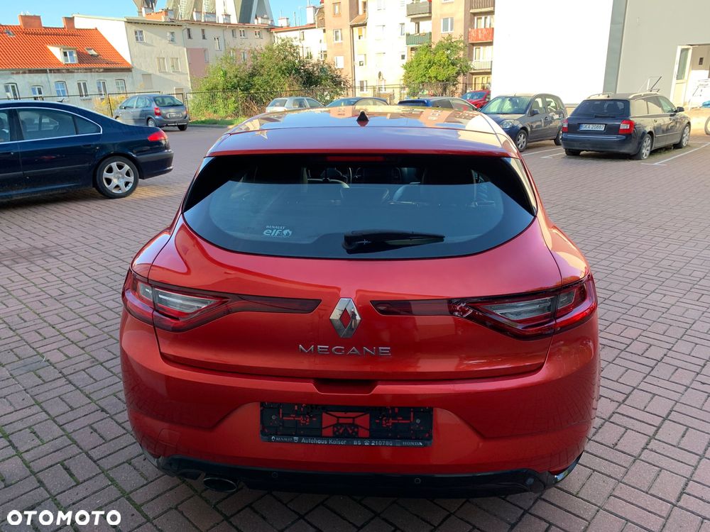 Renault Megane ENERGY TCe 130 SYMPHONY - 28
