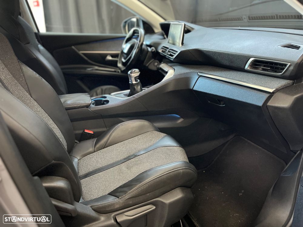 Peugeot 3008 1.5 BlueHDi Allure - 8