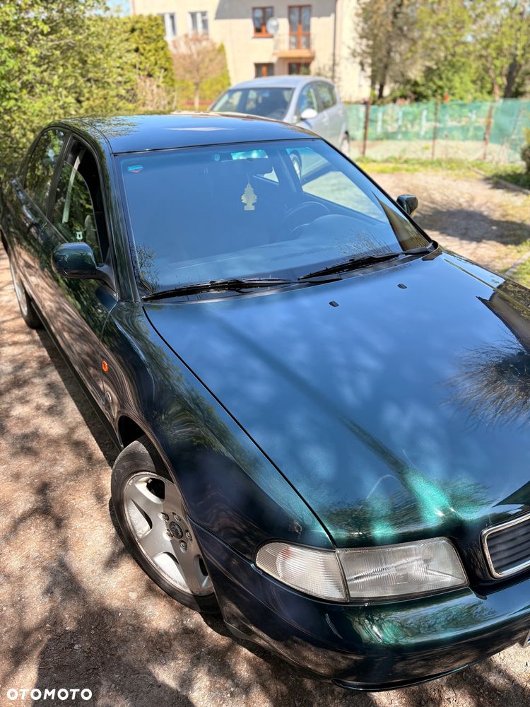 Audi A4 Limousine 2.6 - 3