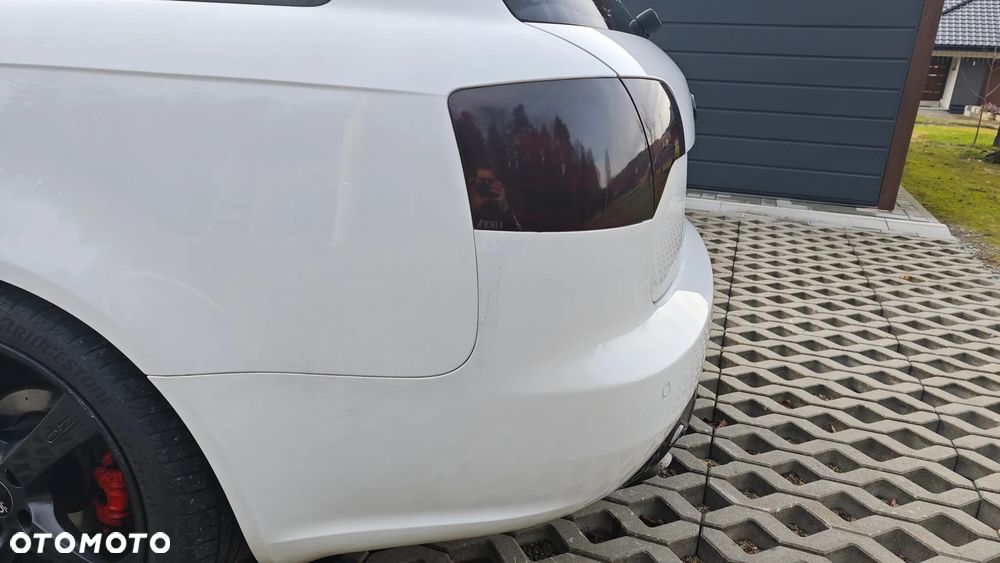 Audi A4 Avant 2.0 TDI DPF - 8