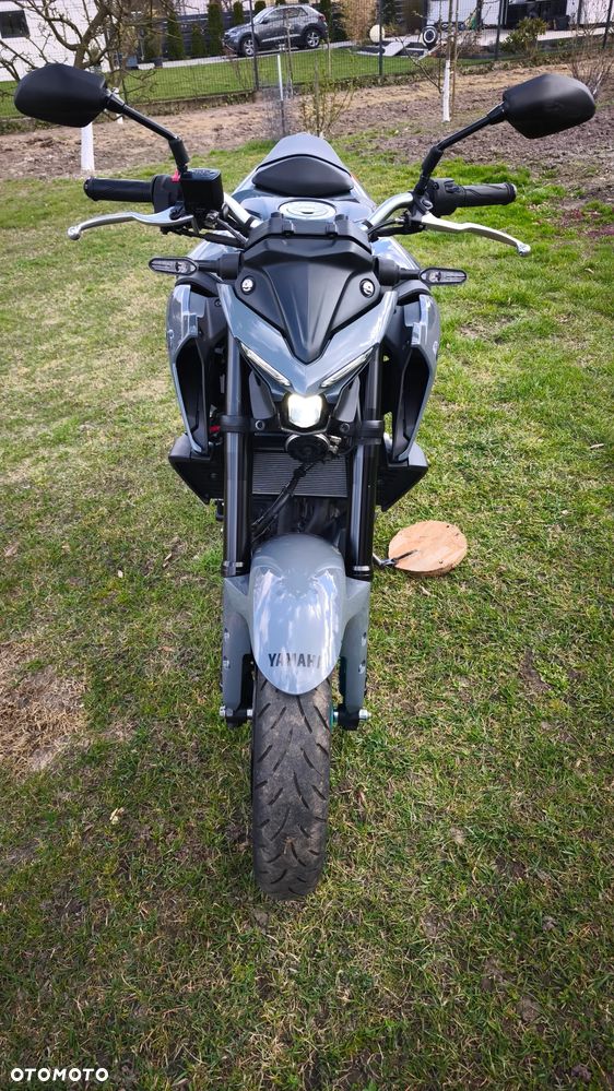 Yamaha MT - 7