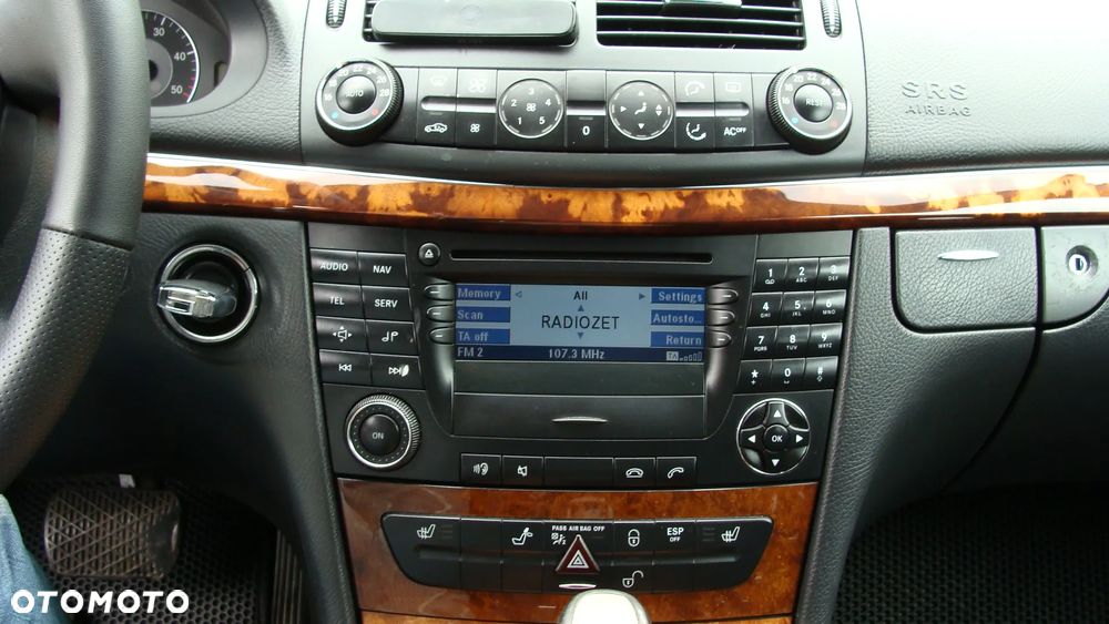 Mercedes-Benz Klasa E 220 CDI Automatik Elegance - 14