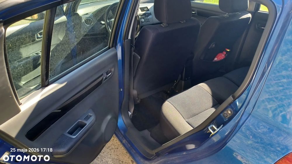 Suzuki Swift 1.3 GC (klm) - 12