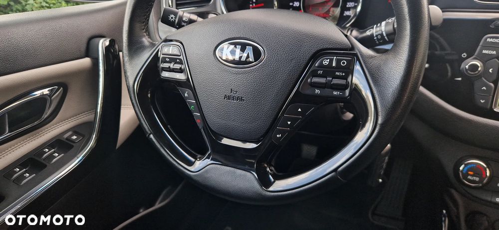 Kia Ceed 1.6 GDI Dream Team Edition - 24