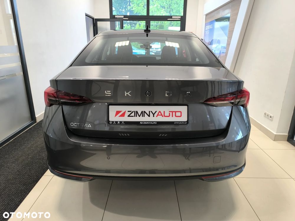 Skoda Octavia 1.5 TSI mHEV Drive Essence DSG - 11