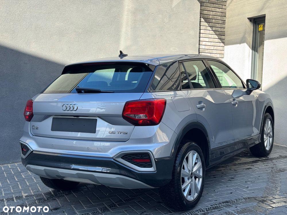 Audi Q2 35 TFSI S tronic design - 4