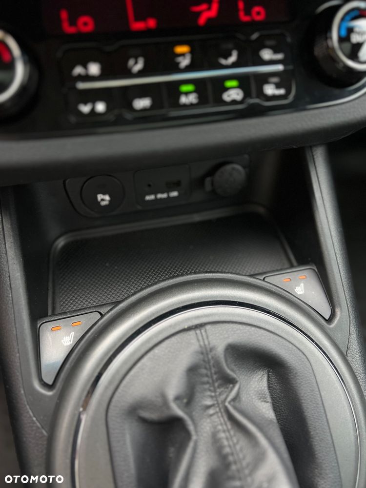 Kia Sportage 1.6 GDI Business Line M 2WD - 38