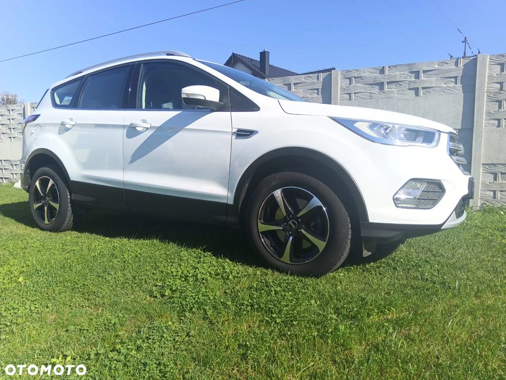 Ford Kuga 2.0 TDCi FWD Edition - 1