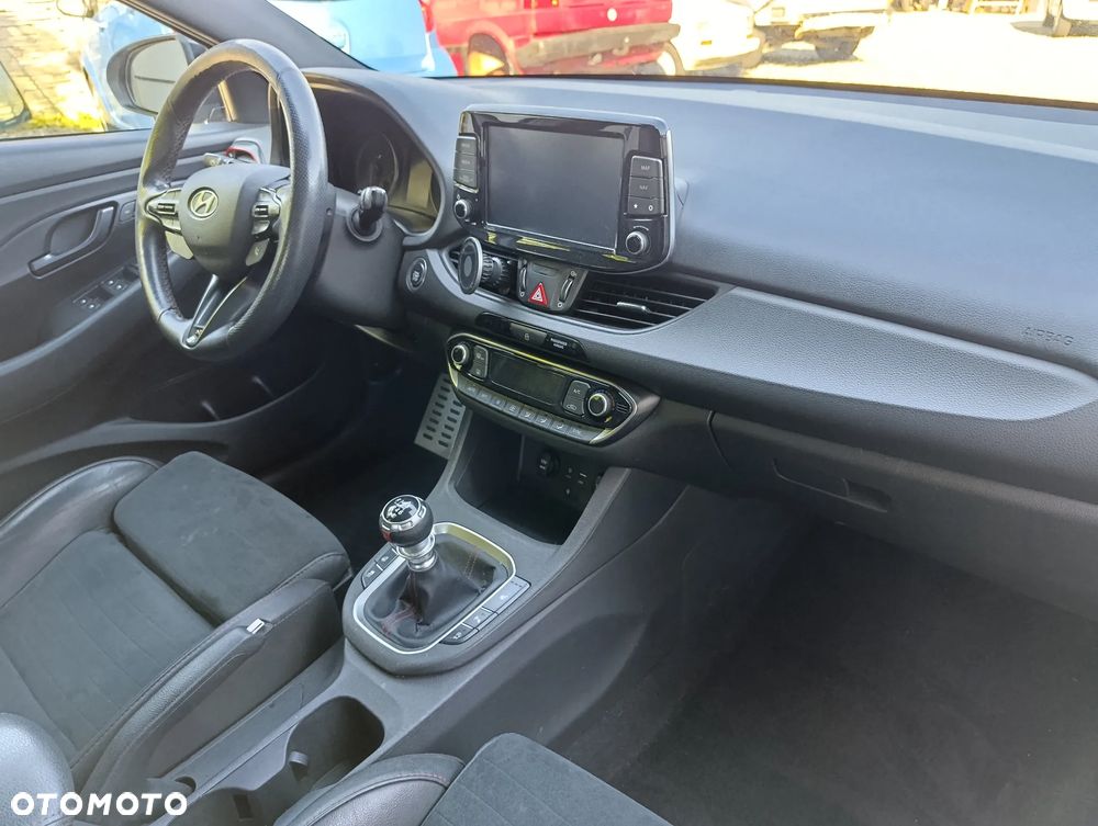 Hyundai i30 N 2.0 T-GDI Performance - 18