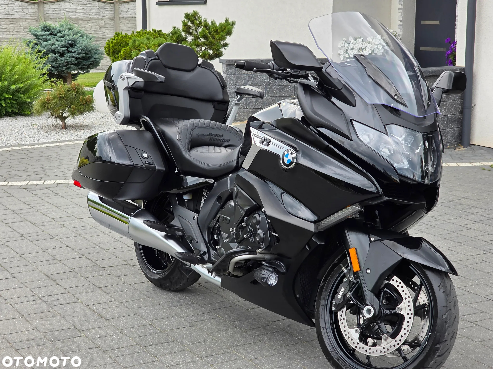 BMW K - 8