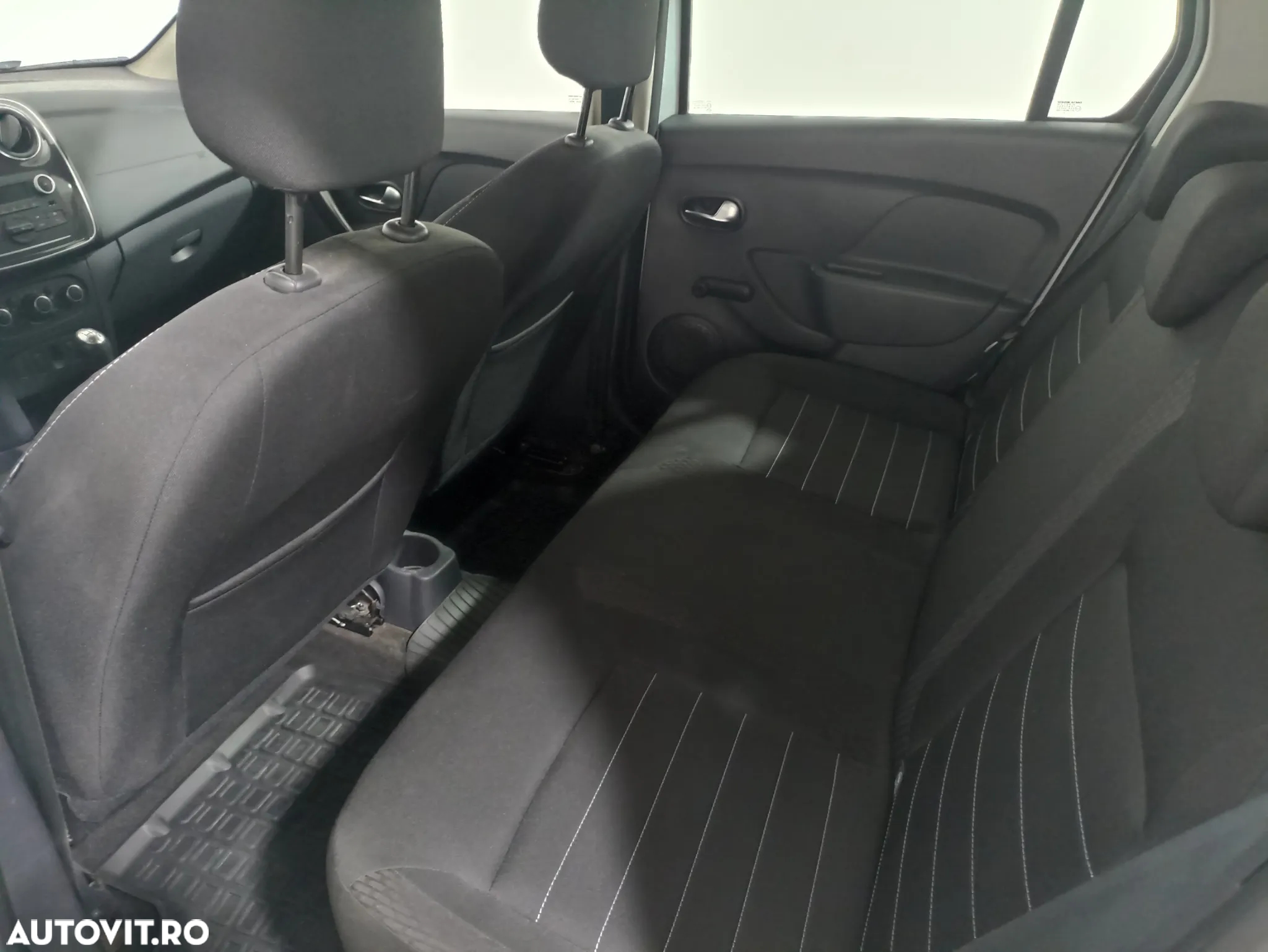 Dacia Logan MCV 1.5 dCi Laureate - 10