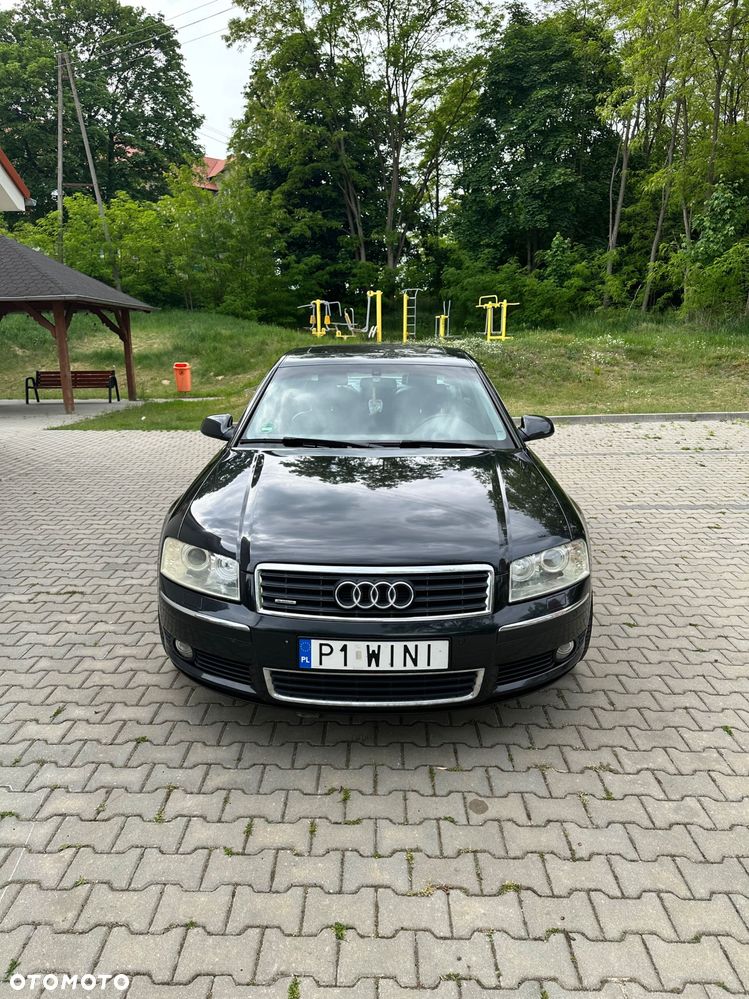 Audi A8 - 3